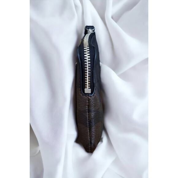 Coach Wristlet F22713 Brown Black Platinum Sig C Corner Zip - Picture 4 of 8